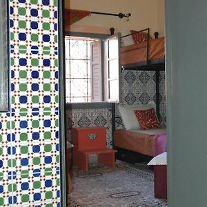 Dormitory Room Mixed